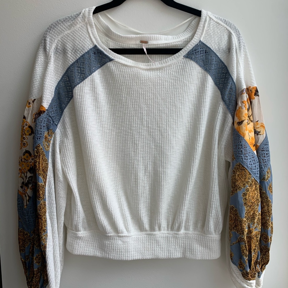 Free People white top PERFECT CONDITION